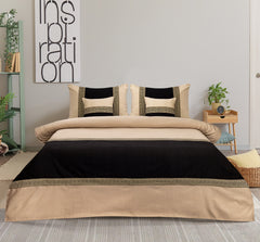 Jacquard Double Tone Bedsheet With Pillows And Cushions