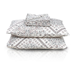 Classic White Pattern King Size Bedsheet 3 Pcs Set by Alezam