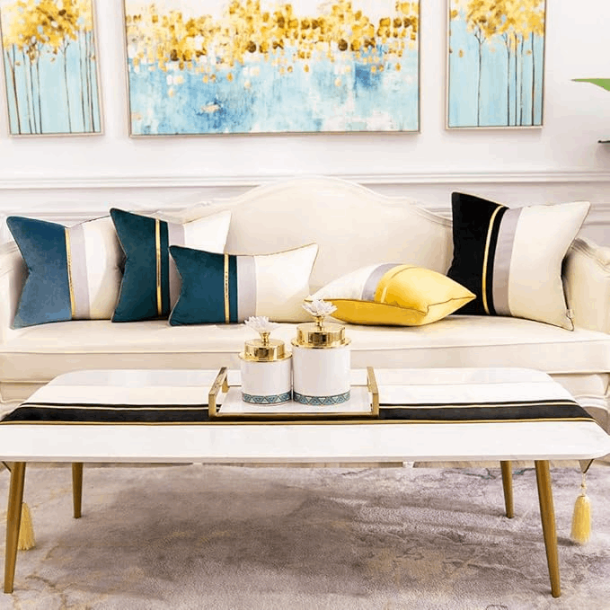 Premium Velvet Table Runner Black & White – Soft, Stylish & Durable