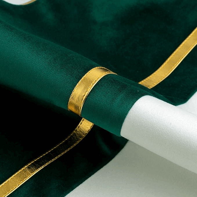 Premium Velvet Table Runner Green & White – Soft, Stylish & Durable