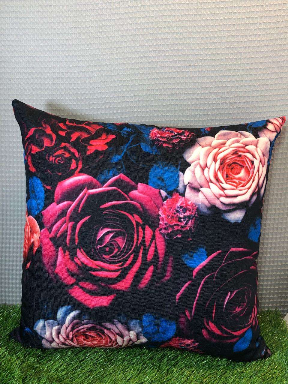 Alezam Digital Print Cushion Cover Elegant Floral Bloom Design
