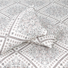 Classic White Pattern King Size Bedsheet 3 Pcs Set by Alezam