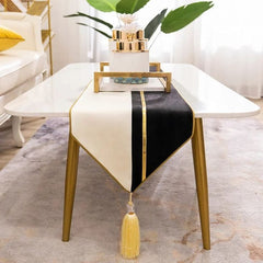 Premium Velvet Table Runner Black & White – Soft, Stylish & Durable
