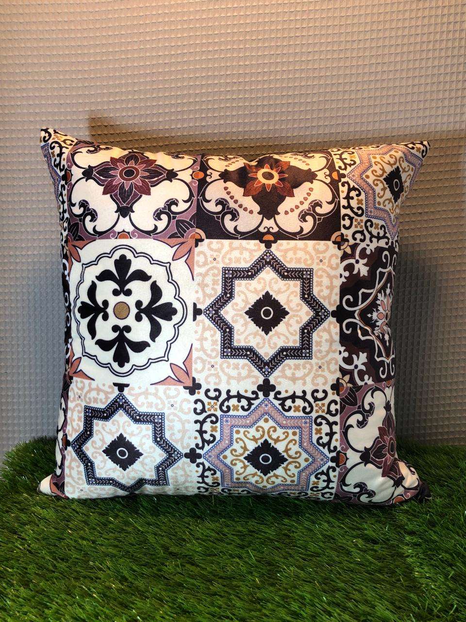 Luxury Alezam Cushion Cover with Chic Geometric Hexagon Print